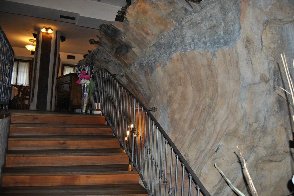 Casa Vacanza La Rocca Chiesa in Valmalenco Ngoại thất bức ảnh
