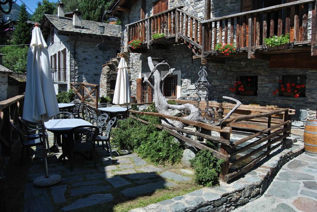 Casa Vacanza La Rocca Chiesa in Valmalenco Ngoại thất bức ảnh