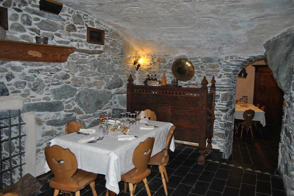 Casa Vacanza La Rocca Chiesa in Valmalenco Ngoại thất bức ảnh