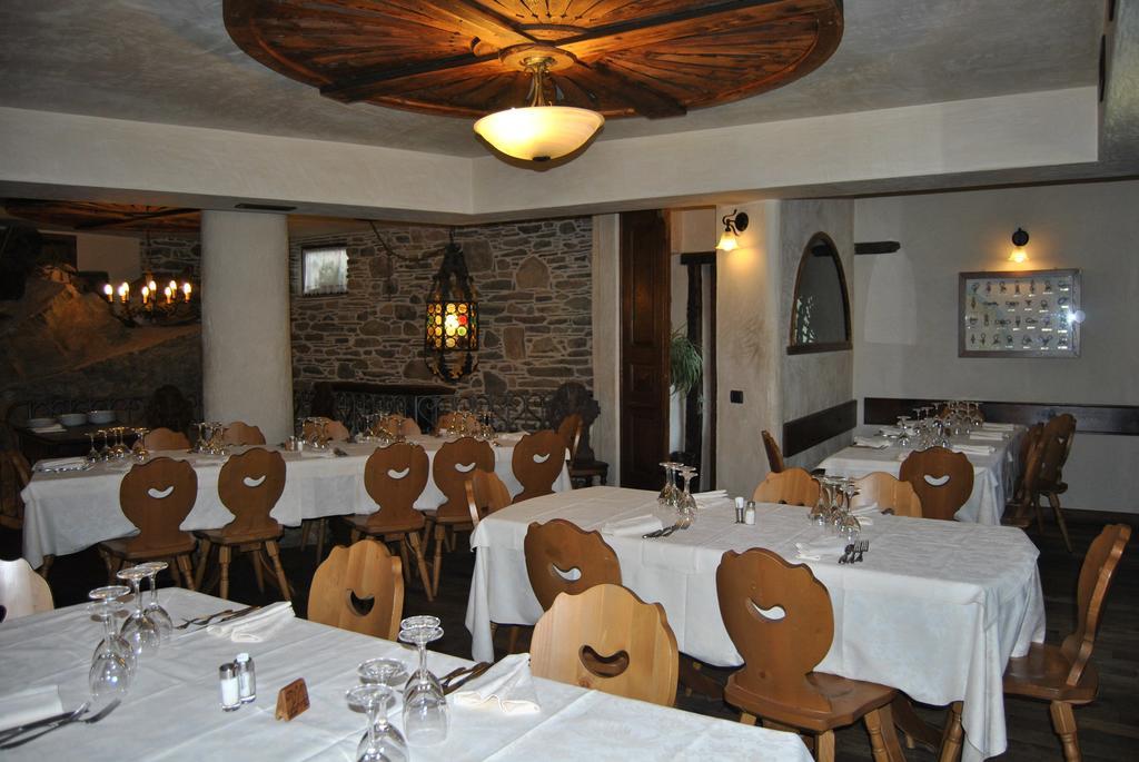 Casa Vacanza La Rocca Chiesa in Valmalenco Ngoại thất bức ảnh