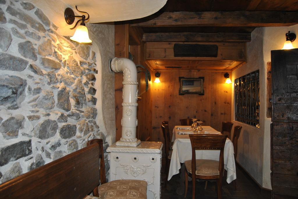Casa Vacanza La Rocca Chiesa in Valmalenco Ngoại thất bức ảnh