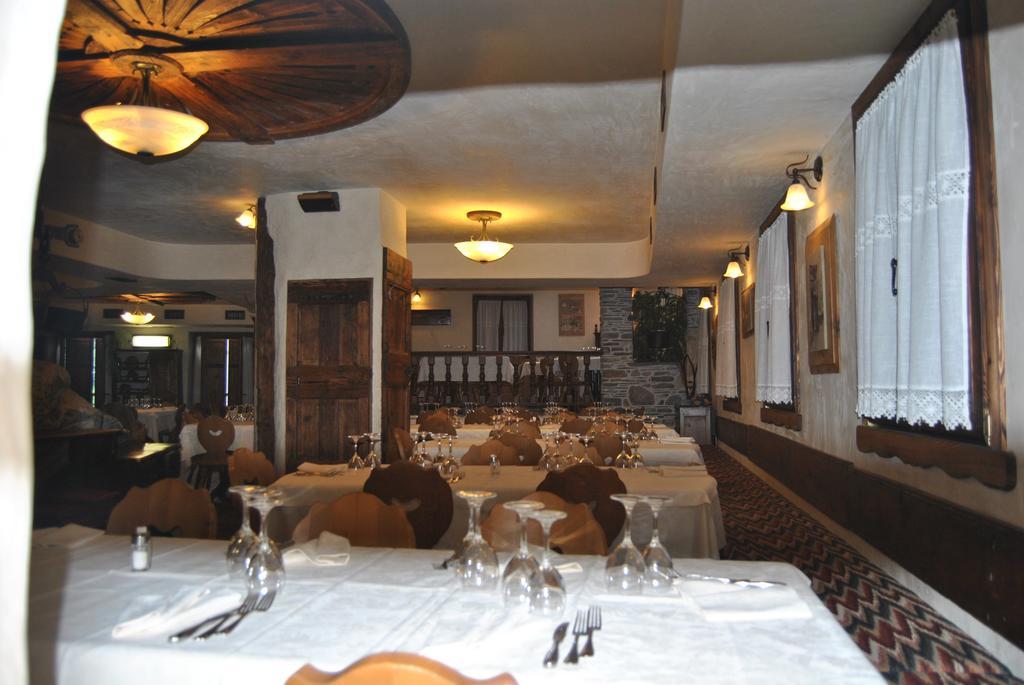 Casa Vacanza La Rocca Chiesa in Valmalenco Ngoại thất bức ảnh