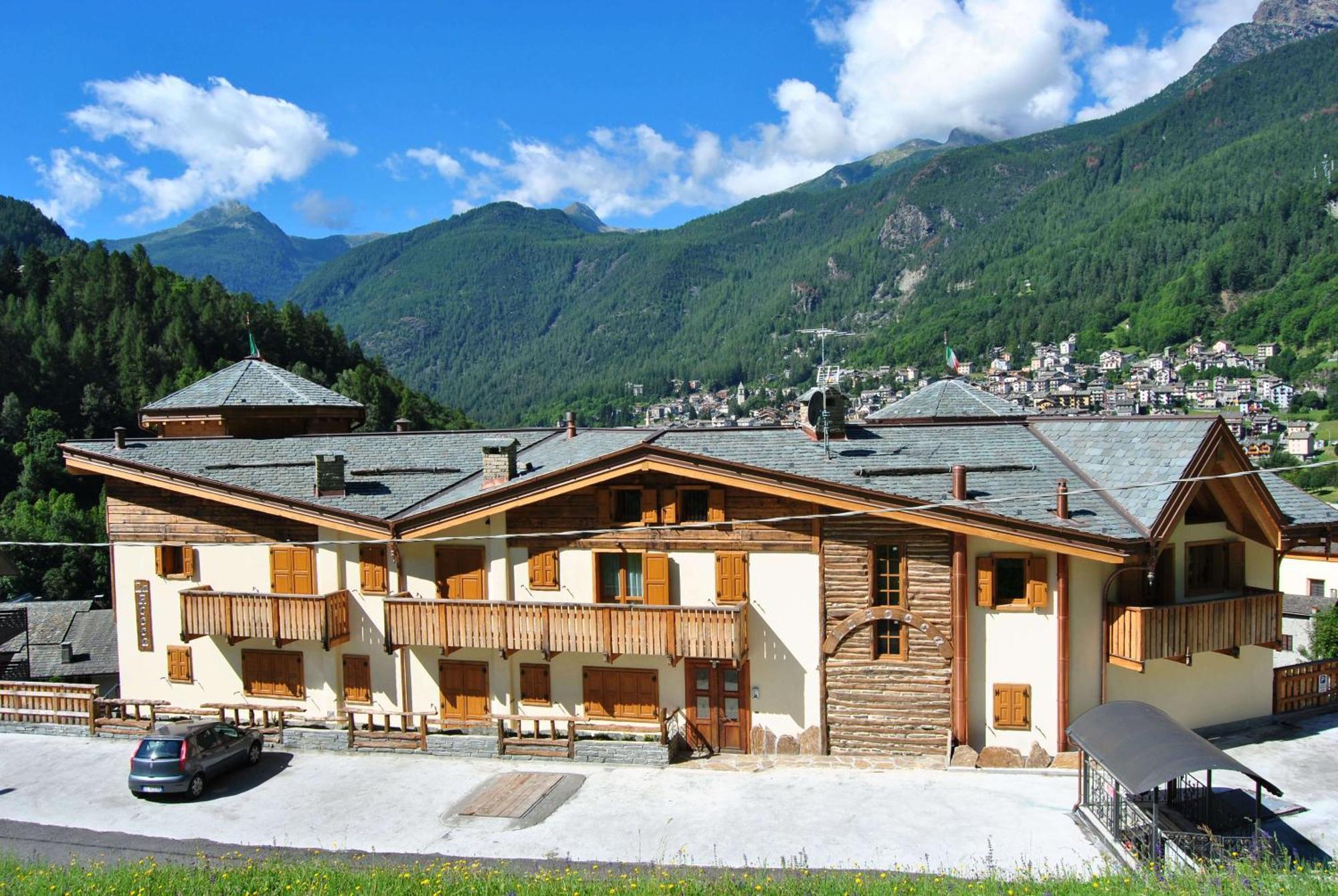 Casa Vacanza La Rocca Chiesa in Valmalenco Ngoại thất bức ảnh