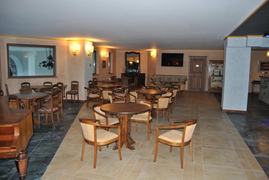 Casa Vacanza La Rocca Chiesa in Valmalenco Ngoại thất bức ảnh