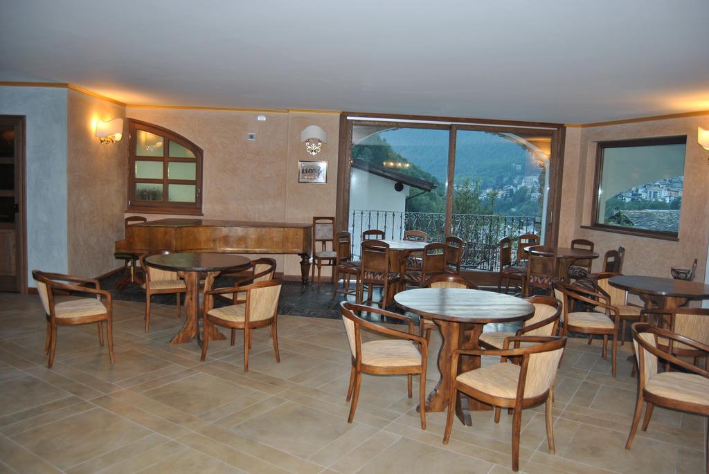 Casa Vacanza La Rocca Chiesa in Valmalenco Ngoại thất bức ảnh