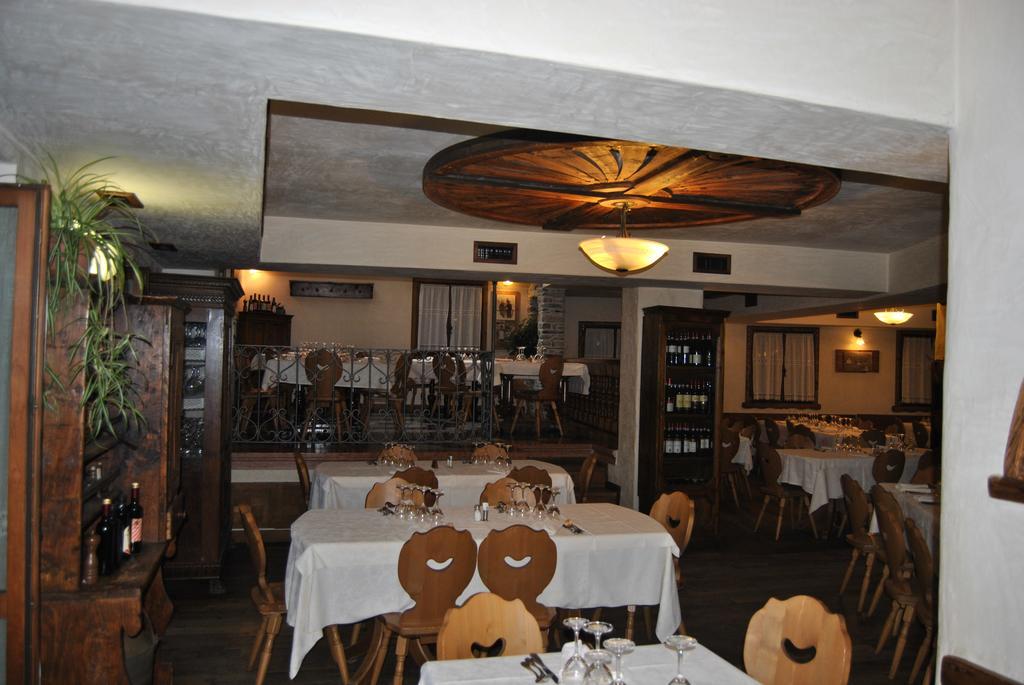 Casa Vacanza La Rocca Chiesa in Valmalenco Ngoại thất bức ảnh